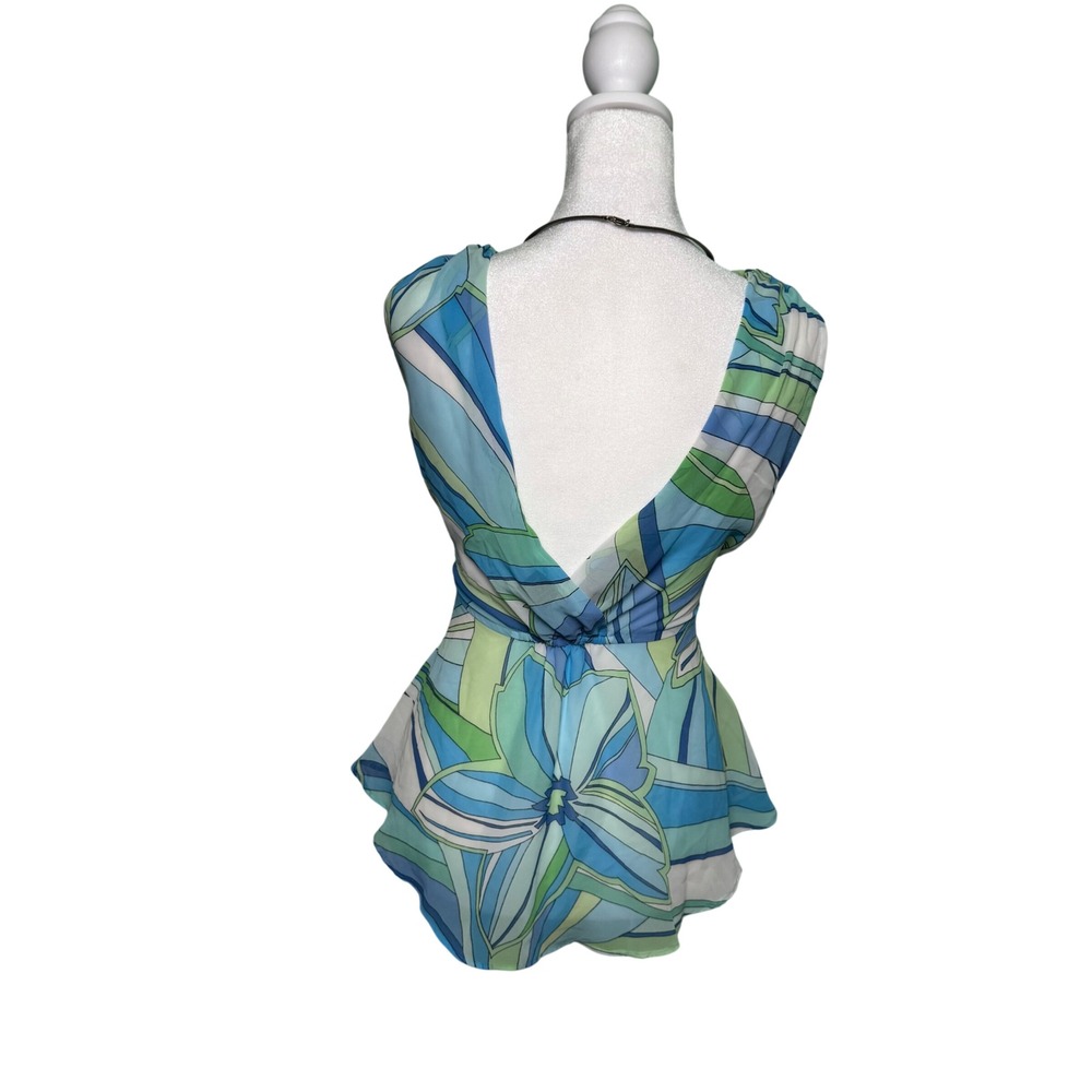 Sold - Picture 2 of 10